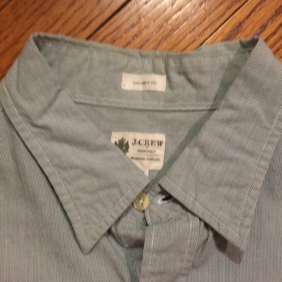 J. Crew 100% cotton men’s tailored fit large - Picture 2 of 3